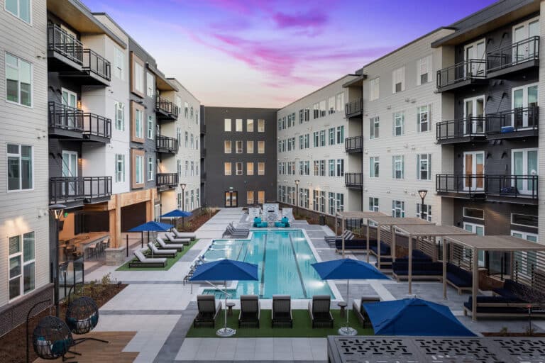 The resort-style swimming pool at Olivine apartments in Littleton, CO.